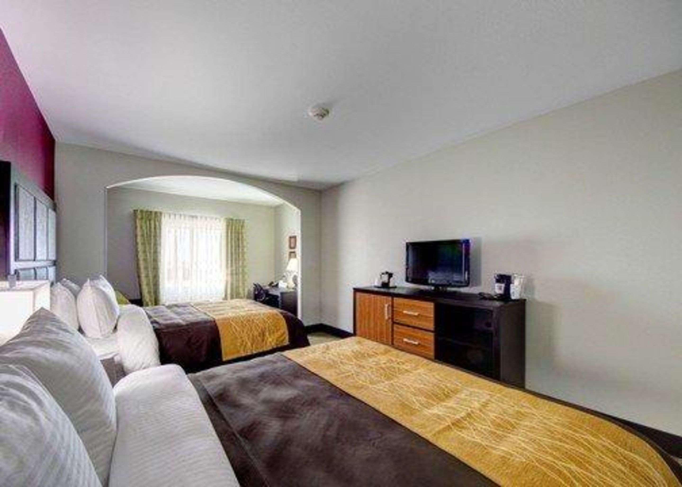 Comfort Inn & Suites Tulsa I-44 West - Rt 66 Oakhurst Esterno foto